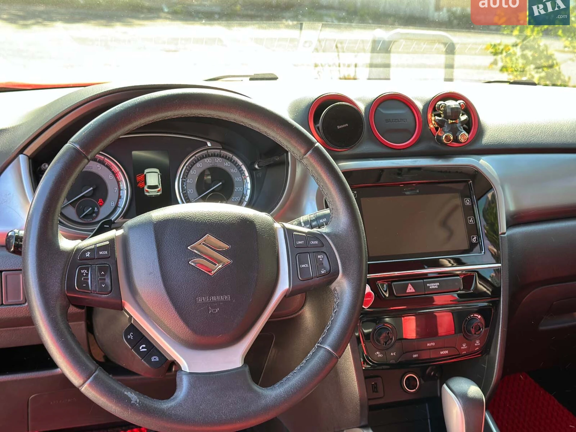 2019 Suzuki Vitara - мініатюра 16