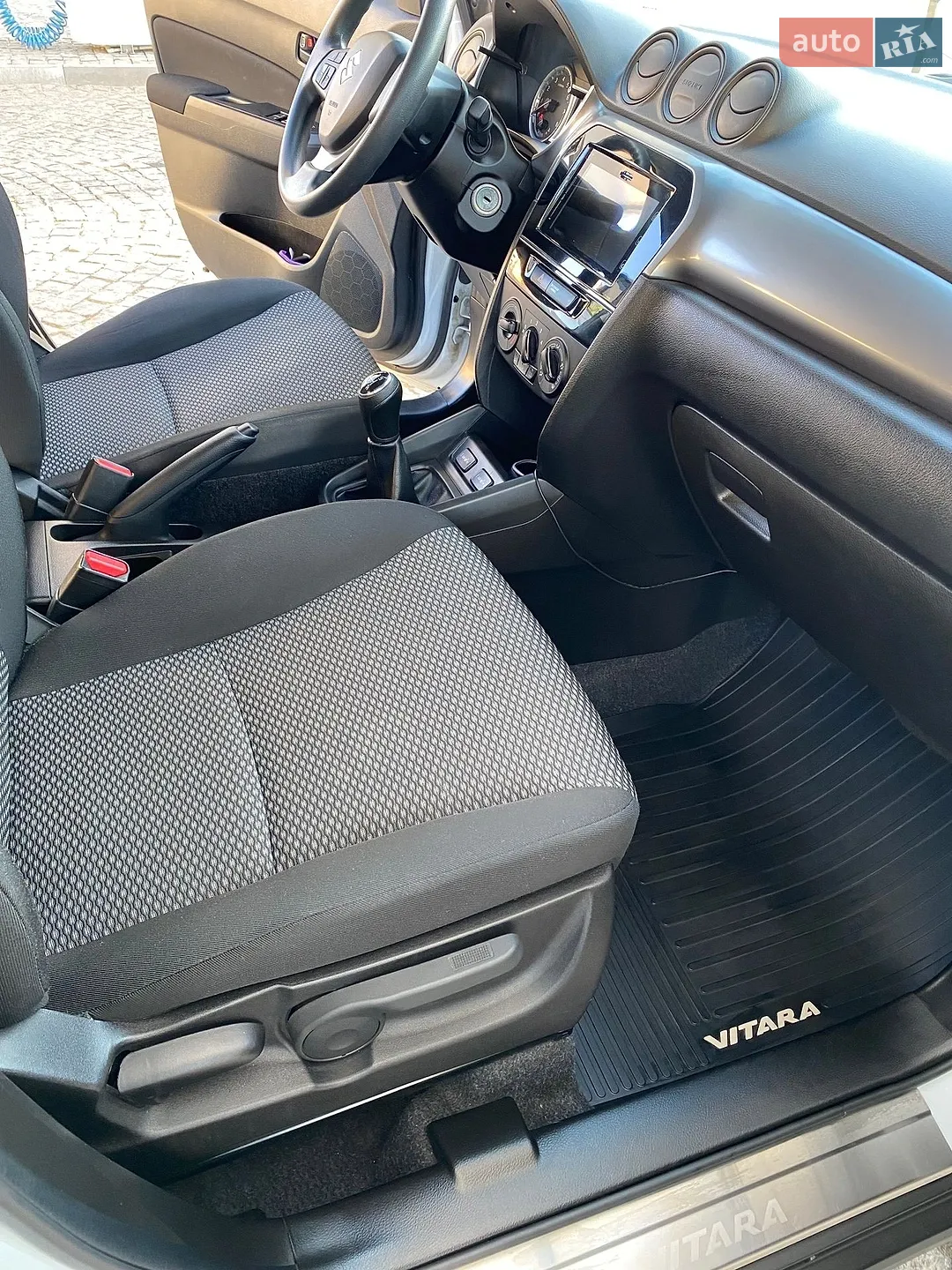 2020 Suzuki Vitara - мініатюра 21