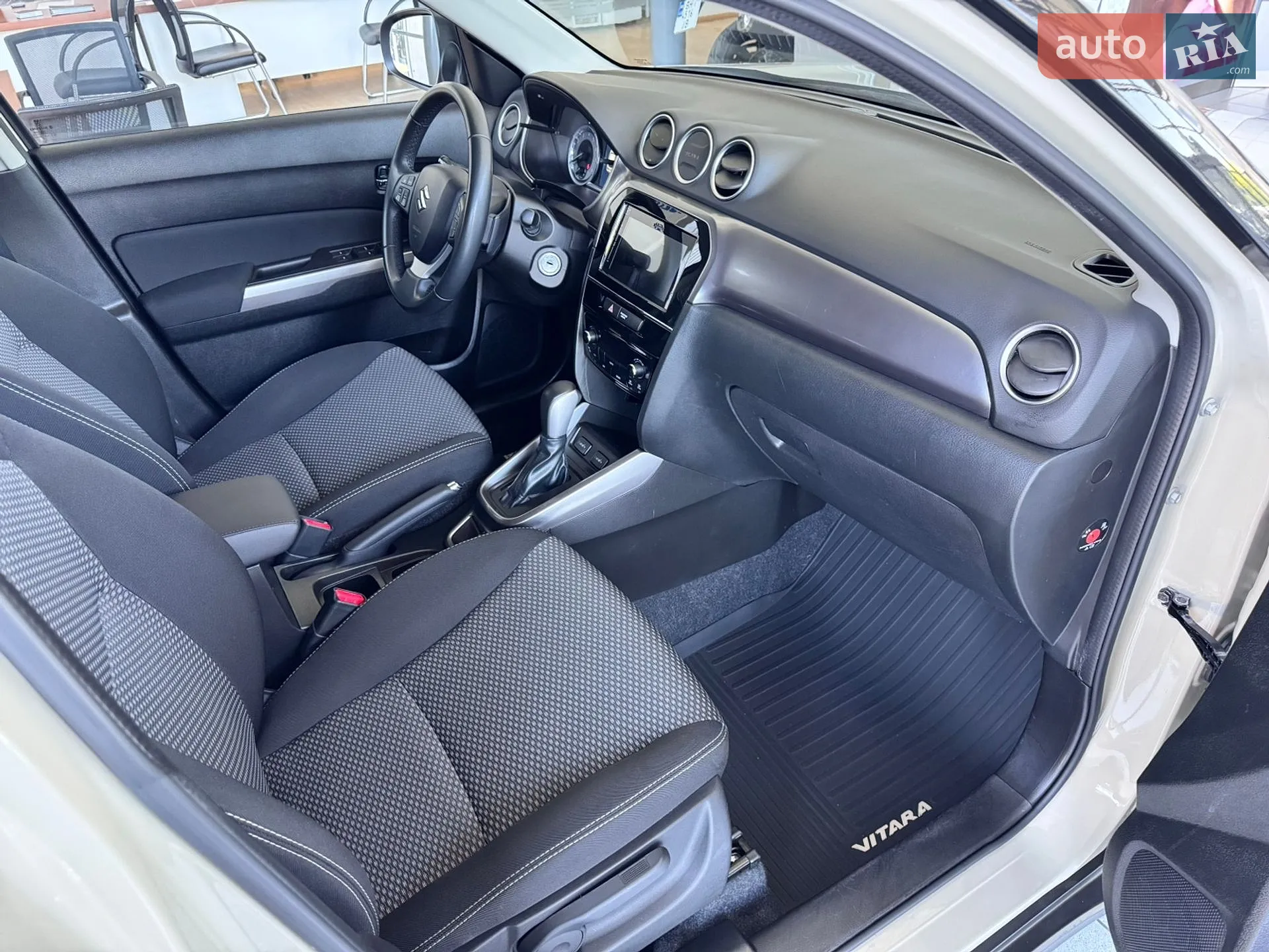 2020 Suzuki Vitara - мініатюра 27