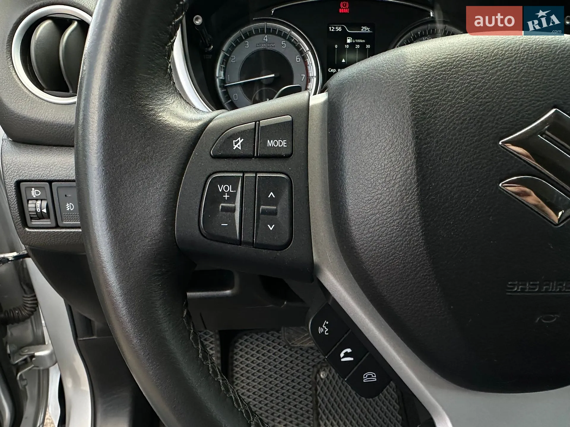 2023 Suzuki Vitara - мініатюра 21