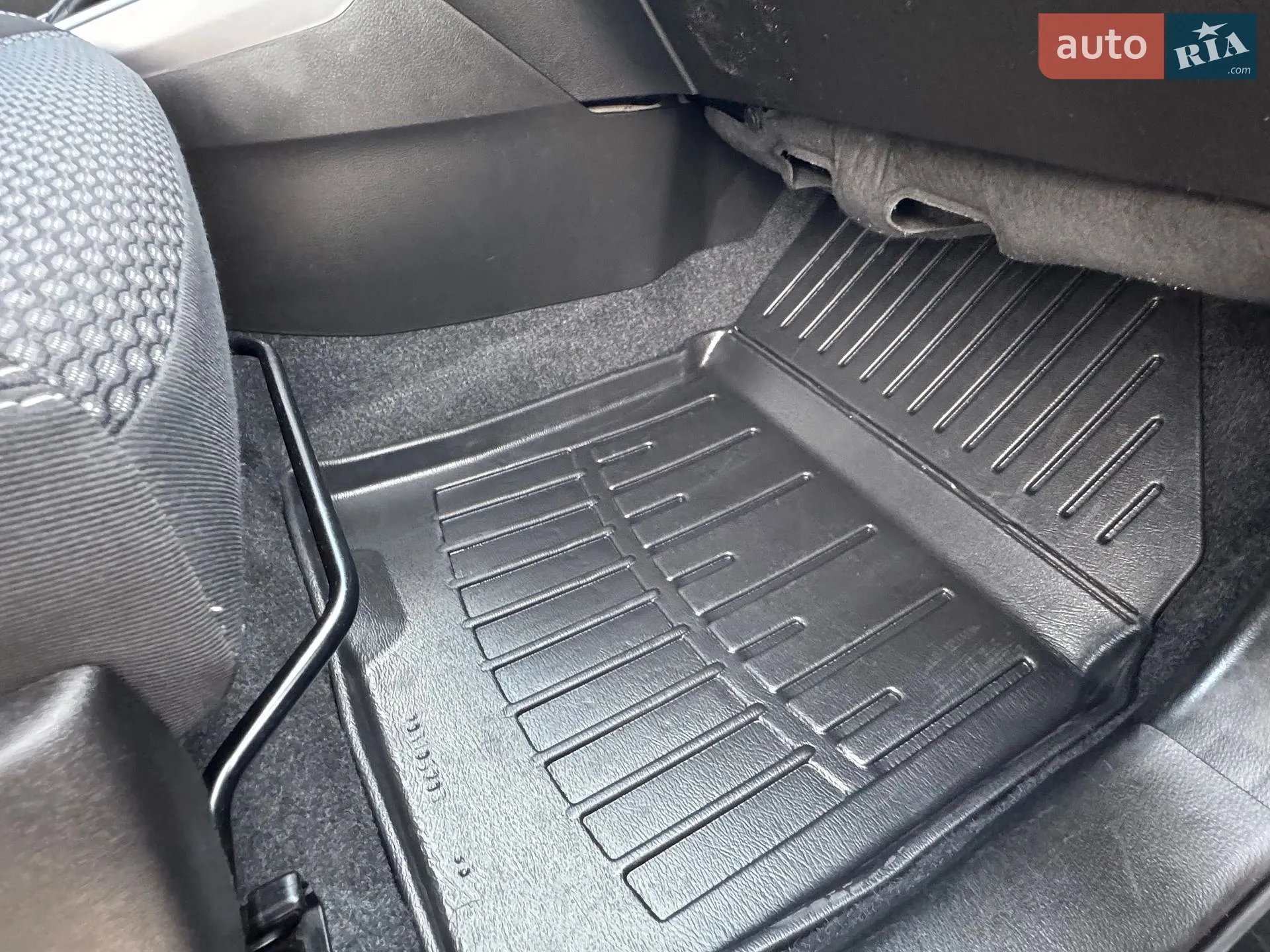 2019 Suzuki Vitara - мініатюра 71