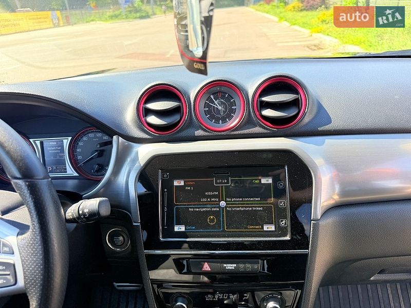 Внедорожник / Кроссовер Suzuki Vitara 2017 в Харькове фото 14 Внедорожник / Кроссовер Suzuki Vitara 2017 в Харькове