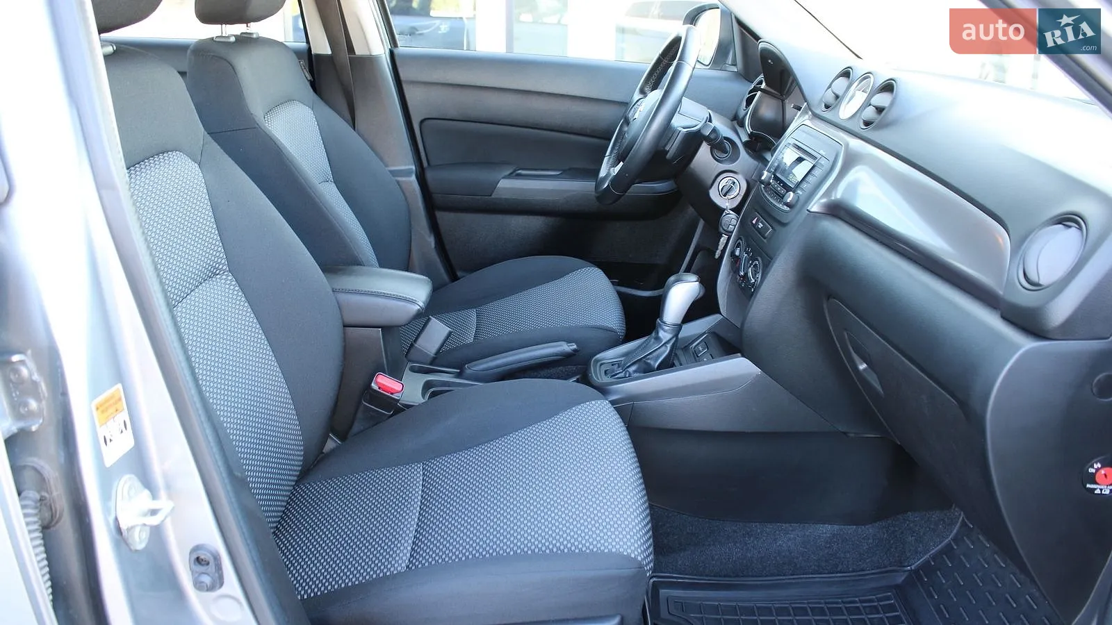 2021 Suzuki Vitara - мініатюра 14