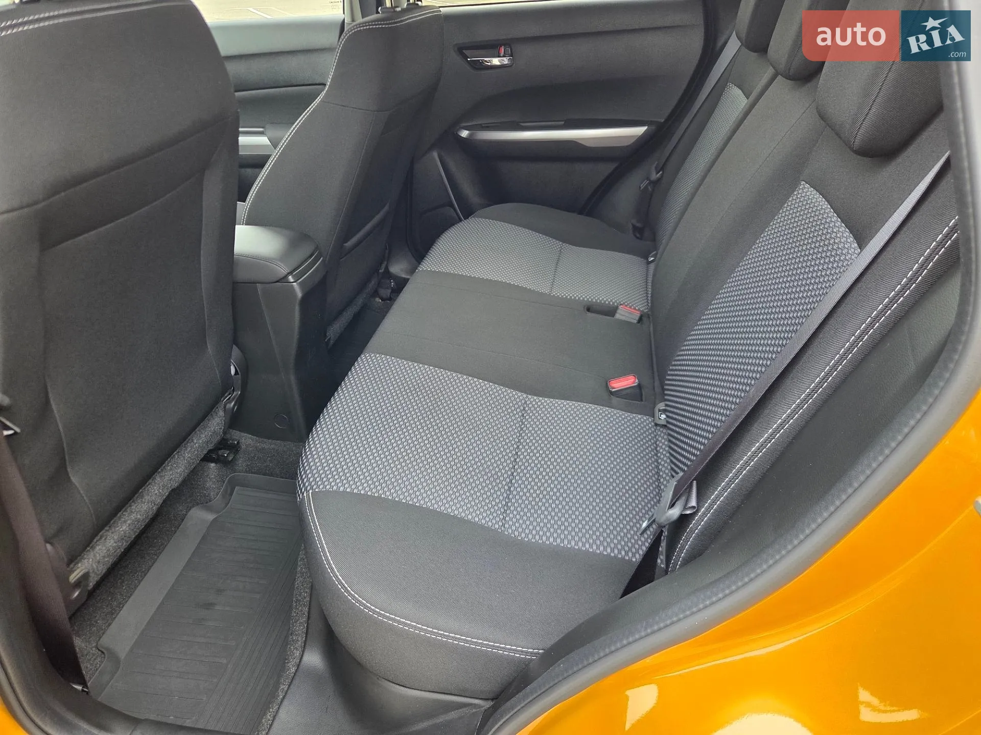 2023 Suzuki Vitara - мініатюра 36