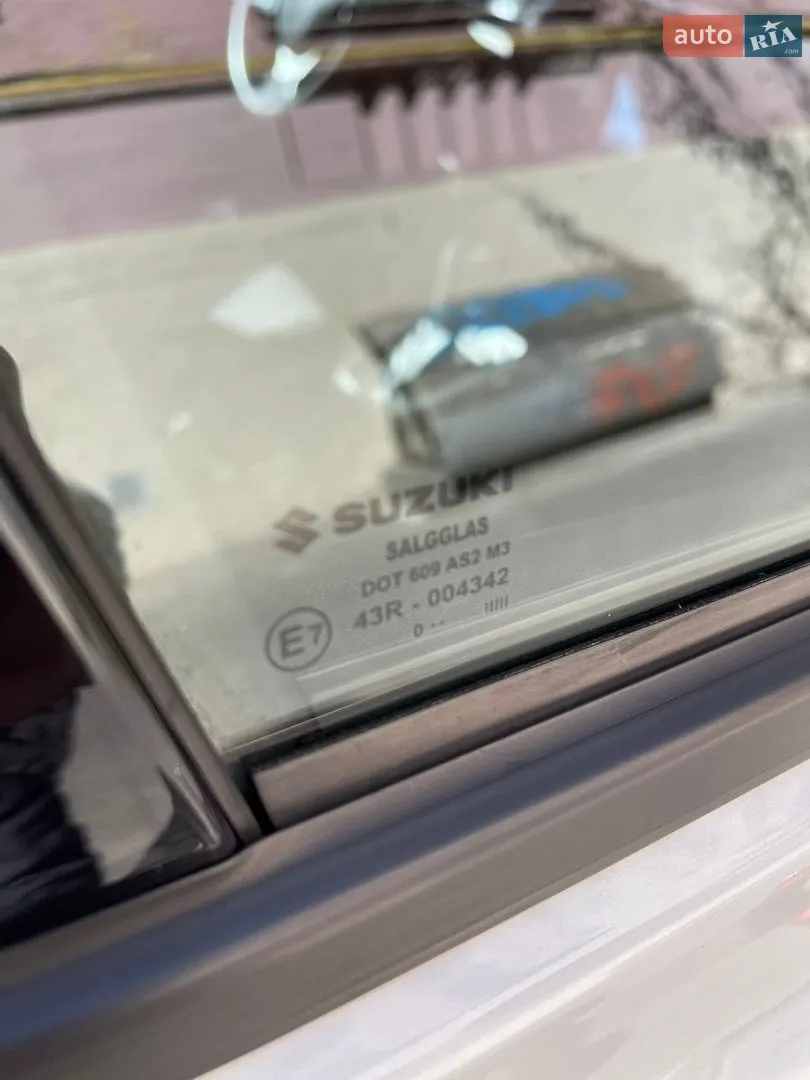 2020 Suzuki Vitara - мініатюра 24