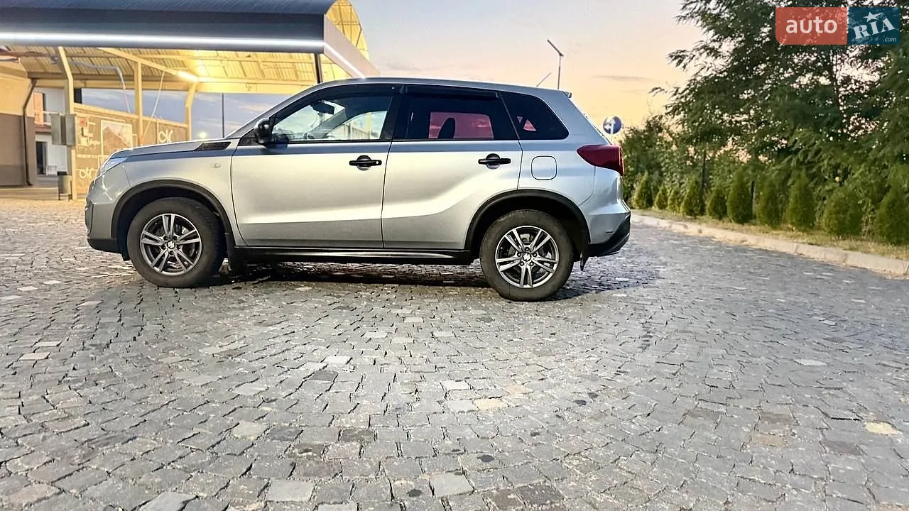 2021 Suzuki Vitara - мініатюра 12