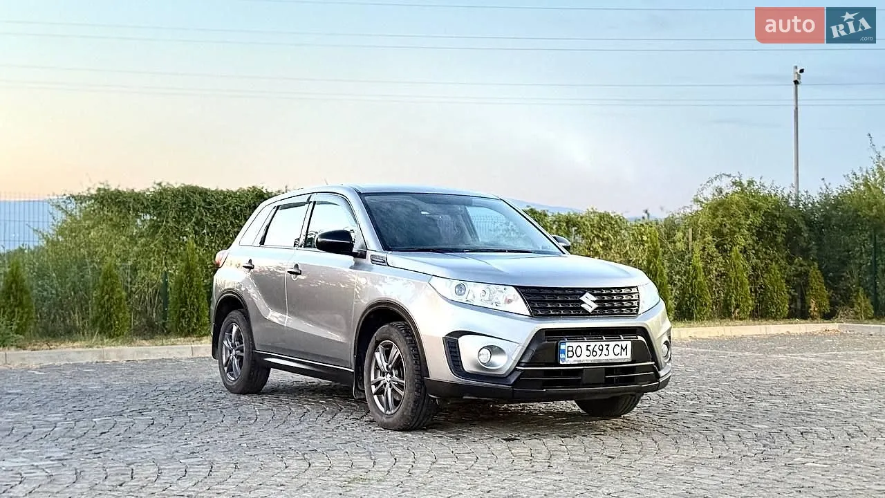 2021 Suzuki Vitara - фото 1