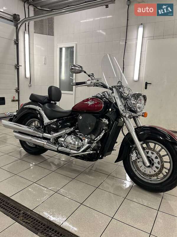 Мотоцикл Круизер Suzuki VL 800 2010 в Киеве фото Мотоцикл Круизер Suzuki VL 800 2010 в Киеве