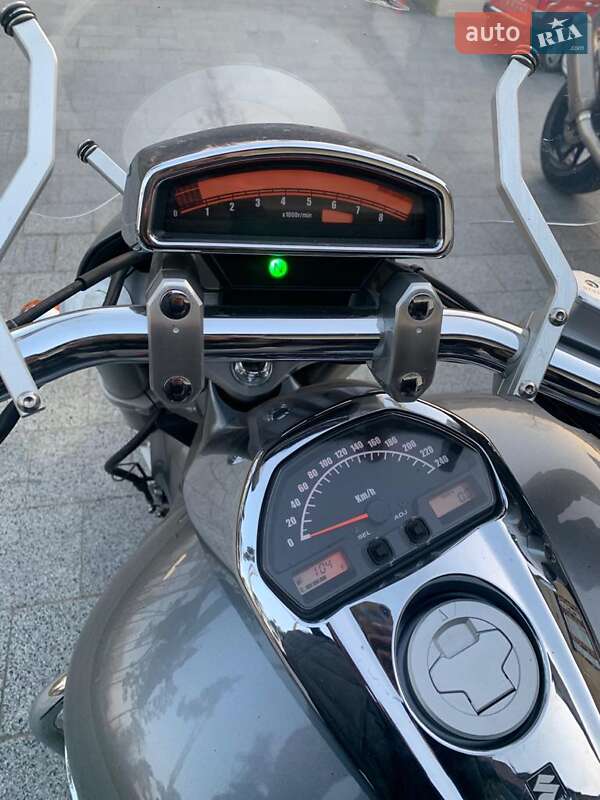Мотоцикли Suzuki VZR 1800 2008 в Києві фото 5 Мотоцикли Suzuki VZR 1800 2008 в Києві