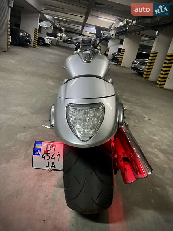 Мотоцикл Круизер Suzuki VZR 1800 2011 в Киеве