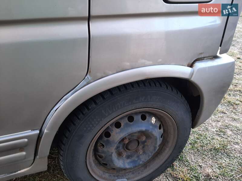 Микровэн Suzuki Wagon R 1999 в Броварах