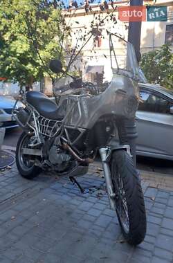 Мотоцикл Кастом Suzuki XF 650 Freewind 2001 в 