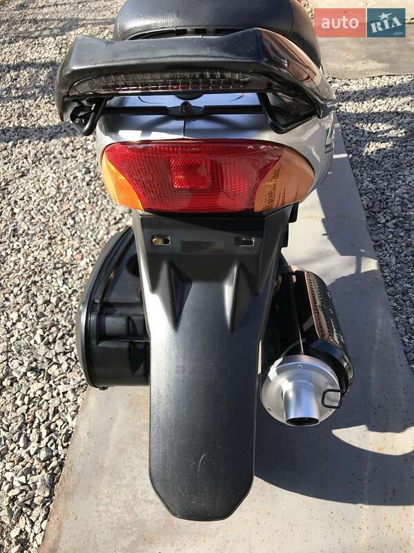 Скутер Suzuki ZZ 50 2010 в Петровому