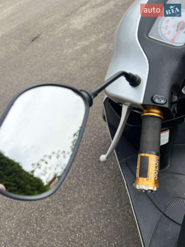 Скутер Suzuki ZZ 50 2014 в Новых Петровцах