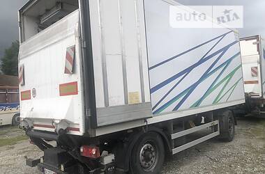 Рефрижератор Svan TCH 18 2010 в Дунаївцях