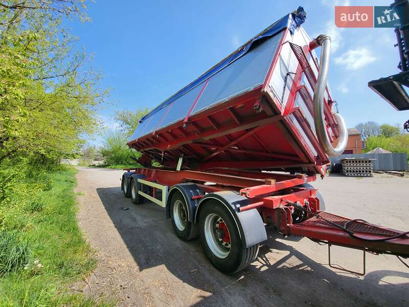Самосвал прицеп SVF SVFP 2012 в Луцке фото 4 Самосвал прицеп SVF SVFP 2012 в Луцке