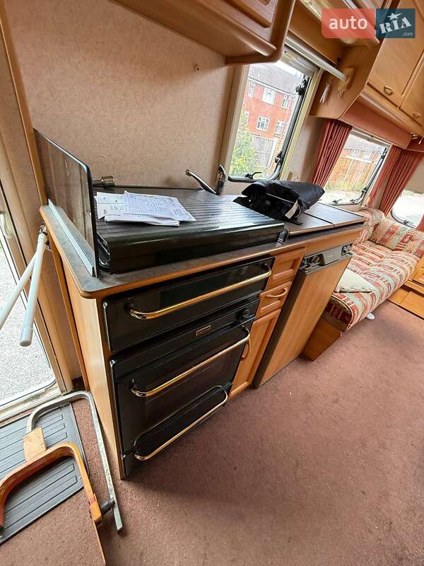 Причіп дача SWIFT Swift 2000 в Києві