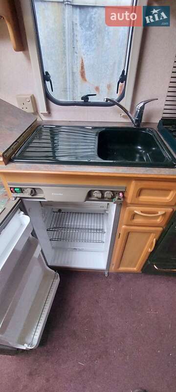 Прицеп дача SWIFT Swift 2001 в Житомире