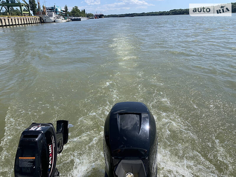 Моторна яхта Sylvan Signature 2017 в Ізмаїлі фото 8 Моторна яхта Sylvan Signature 2017 в Ізмаїлі