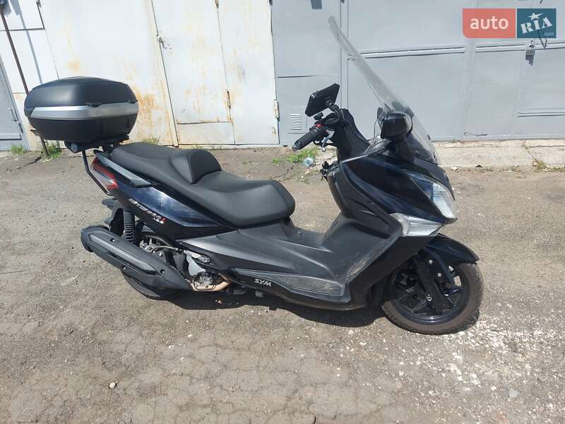 Sym GTS 2013