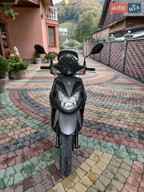 Скутер Sym Symphony SR 150 2015 в Тячеве