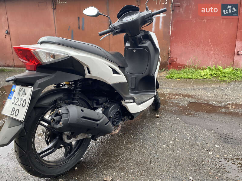 Макси-скутер Sym Symphony 2017 в Киеве фото 4 Макси-скутер Sym Symphony 2017 в Киеве