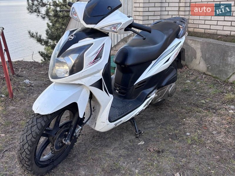 Скутер Sym Symphony 2019 в Вишгороді фото 19 Скутер Sym Symphony 2019 в Вишгороді