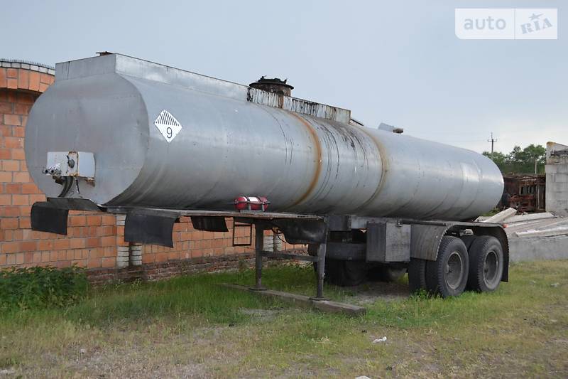 Цистерна напівпричіп СЗАП 8352 1985 в Шостці