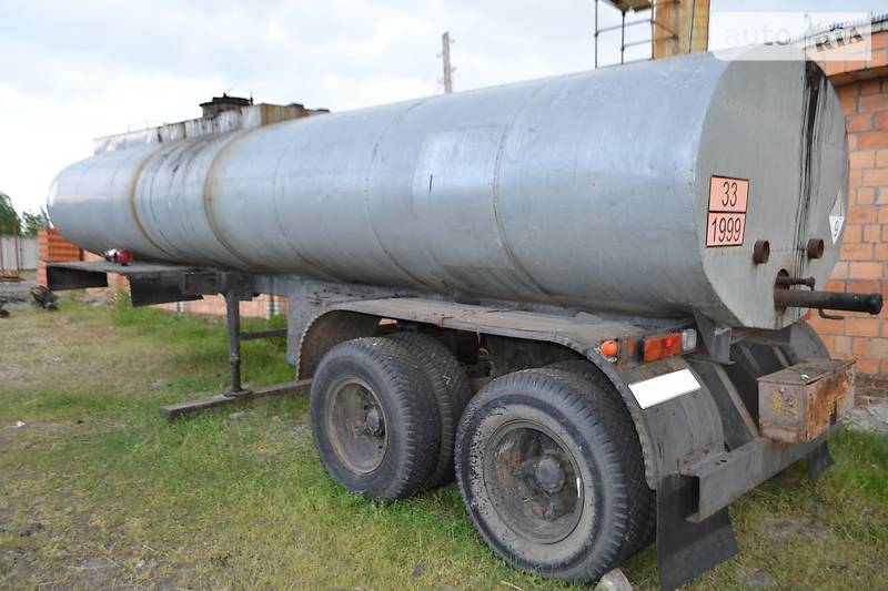 Цистерна напівпричіп СЗАП 8352 1985 в Шостці