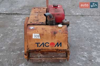 Дорожный каток Takeuchi MF 2003 в Каменец-Подольском фото 4 Дорожный каток Takeuchi MF 2003 в Каменец-Подольском