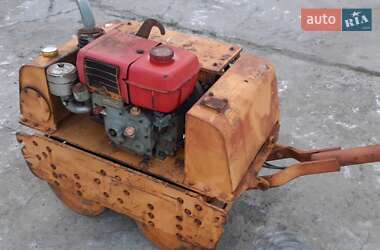 Дорожный каток Takeuchi MF 2003 в Каменец-Подольском фото 3 Дорожный каток Takeuchi MF 2003 в Каменец-Подольском