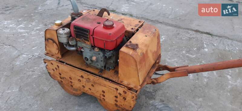 Дорожный каток Takeuchi MF 2003 в Каменец-Подольском фото 3 Дорожный каток Takeuchi MF 2003 в Каменец-Подольском