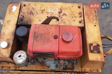 Дорожный каток Takeuchi MF 2003 в Каменец-Подольском фото 13 Дорожный каток Takeuchi MF 2003 в Каменец-Подольском