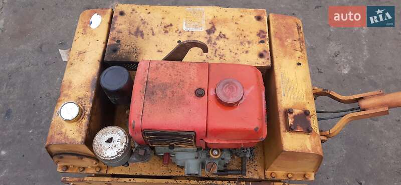 Дорожный каток Takeuchi MF 2003 в Каменец-Подольском фото 13 Дорожный каток Takeuchi MF 2003 в Каменец-Подольском