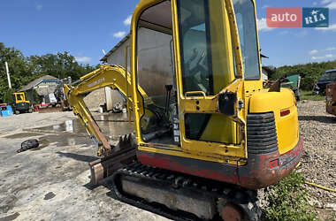 Міні-екскаватор Takeuchi TB 2008 в 