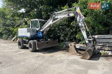 Колесный экскаватор Takeuchi TB 2007 в Львове