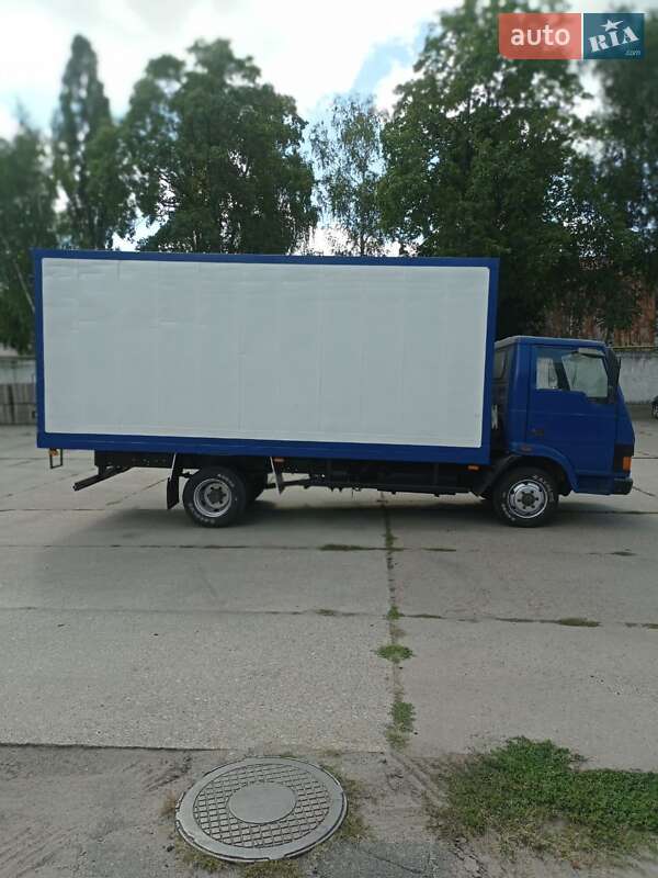 Вантажний фургон TATA LPT 613 2006 в Сумах
