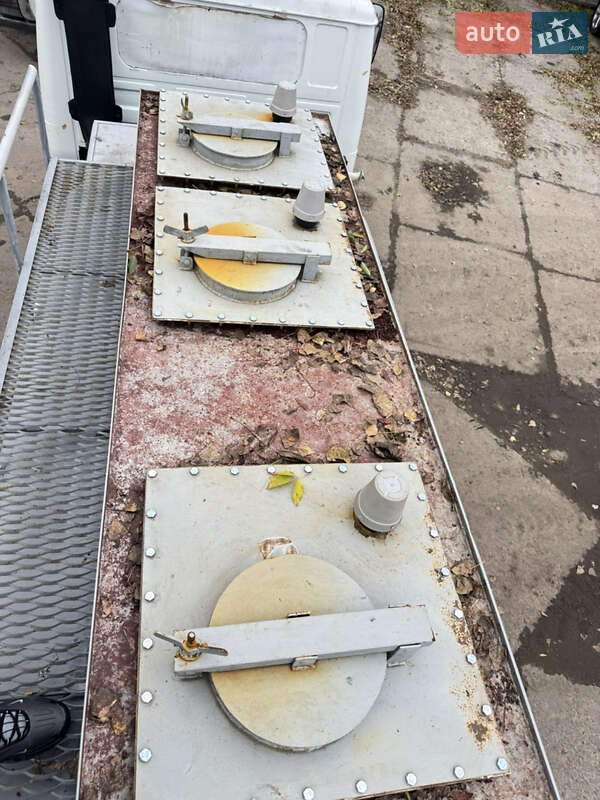 Цистерна TATA LPT 613 2008 в Киеве