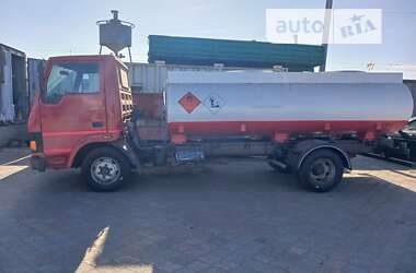 Бензовоз TATA LPT 2006 в 