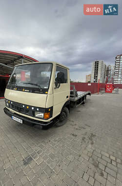 Эвакуатор TATA LPT 2005 в 