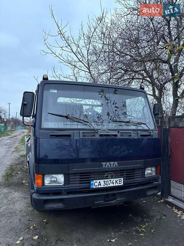 Евакуатор TATA LPT 2008 в Звенигородці