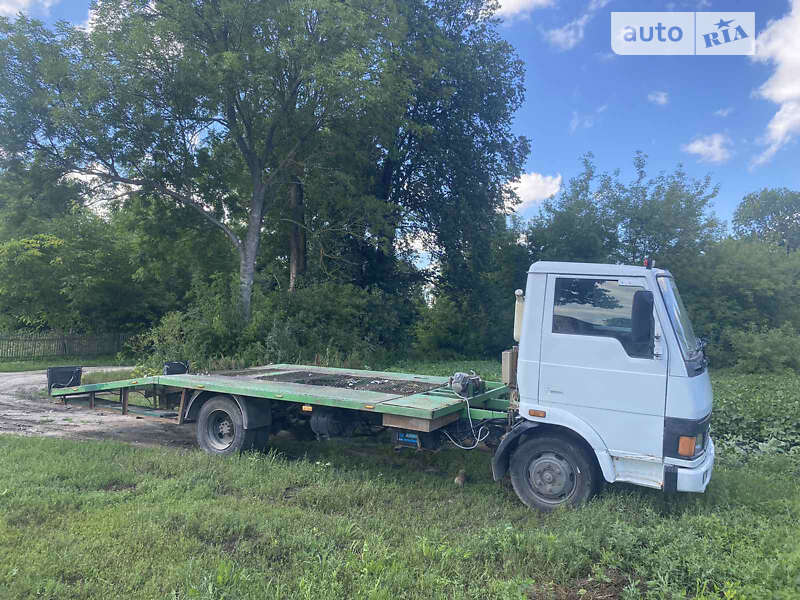 Эвакуатор TATA T 713 2010 в Волочиске