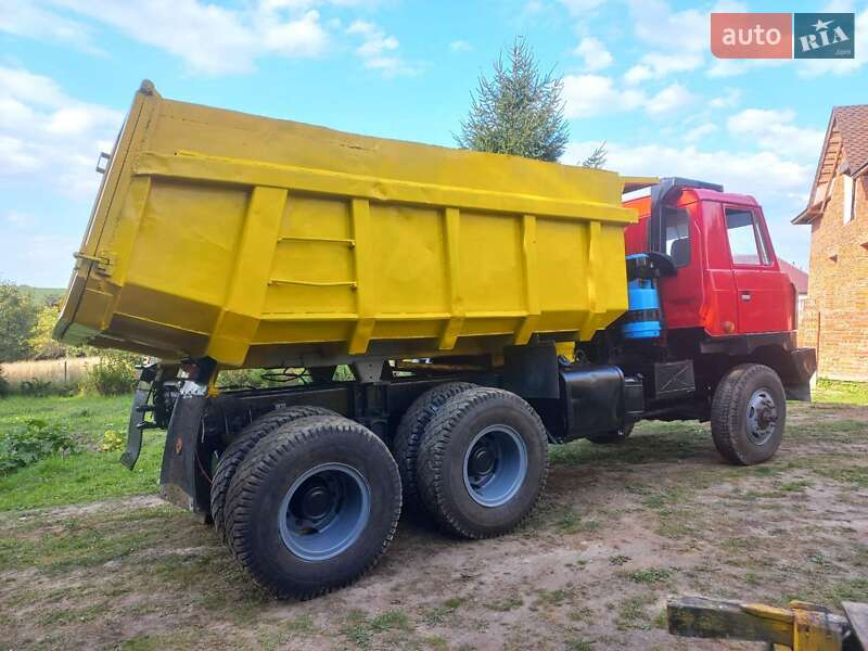 Самосвал Tatra 815 1990 в Львове