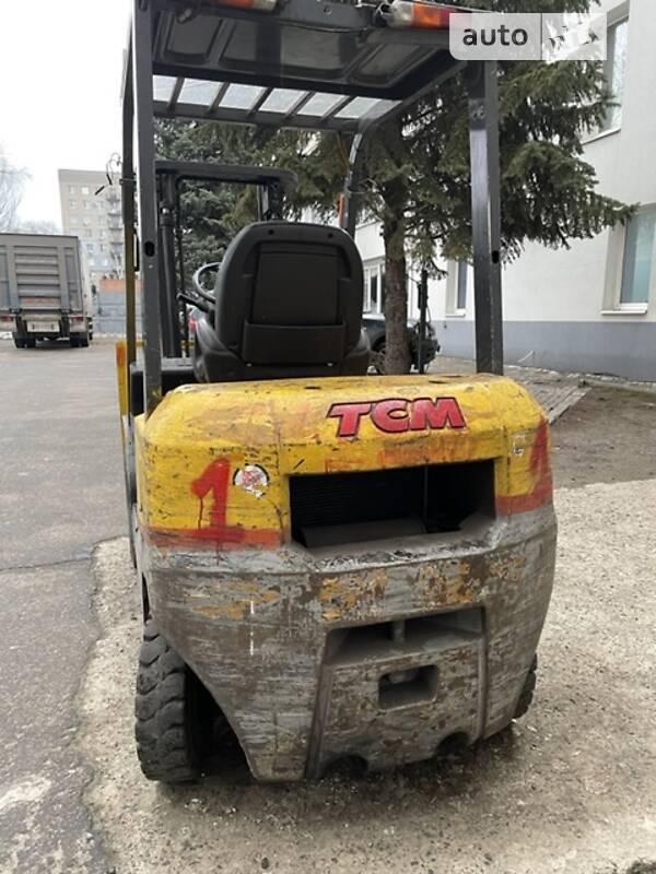 Вилочний навантажувач TCM FD 2008 в Дніпрі