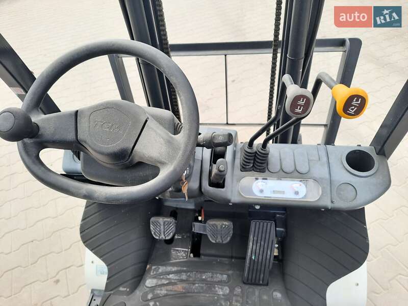 Вилочный погрузчик TCM FD 2022 в Тернополе фото 7 Вилочный погрузчик TCM FD 2022 в Тернополе
