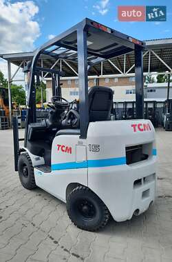 Вилочный погрузчик TCM FD 2022 в 