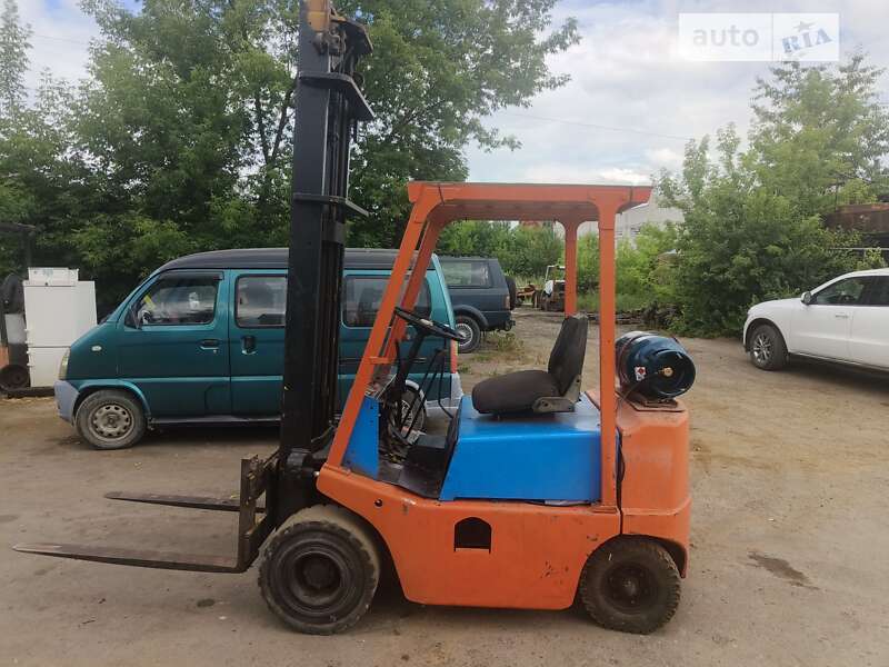 Вилочный погрузчик TCM FG 1998 в 