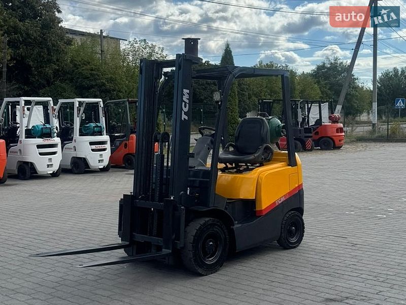 Вилочный погрузчик TCM FG 2008 в Радомышле