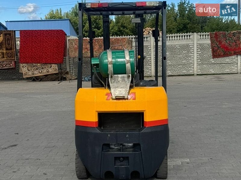 Вилочный погрузчик TCM FG 2008 в Радомышле