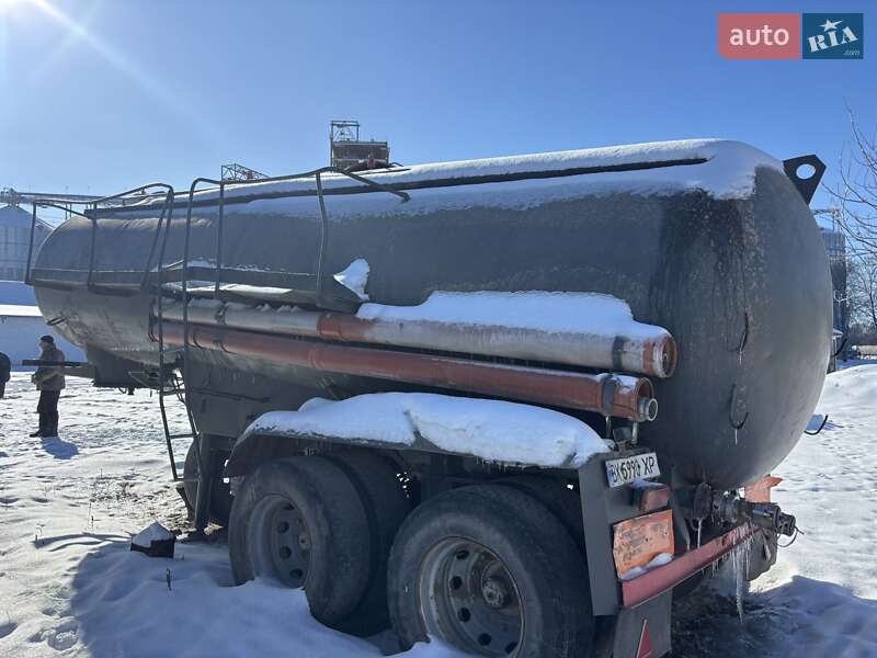 Цистерна полуприцеп ТЦ 13 1969 в Смотриче